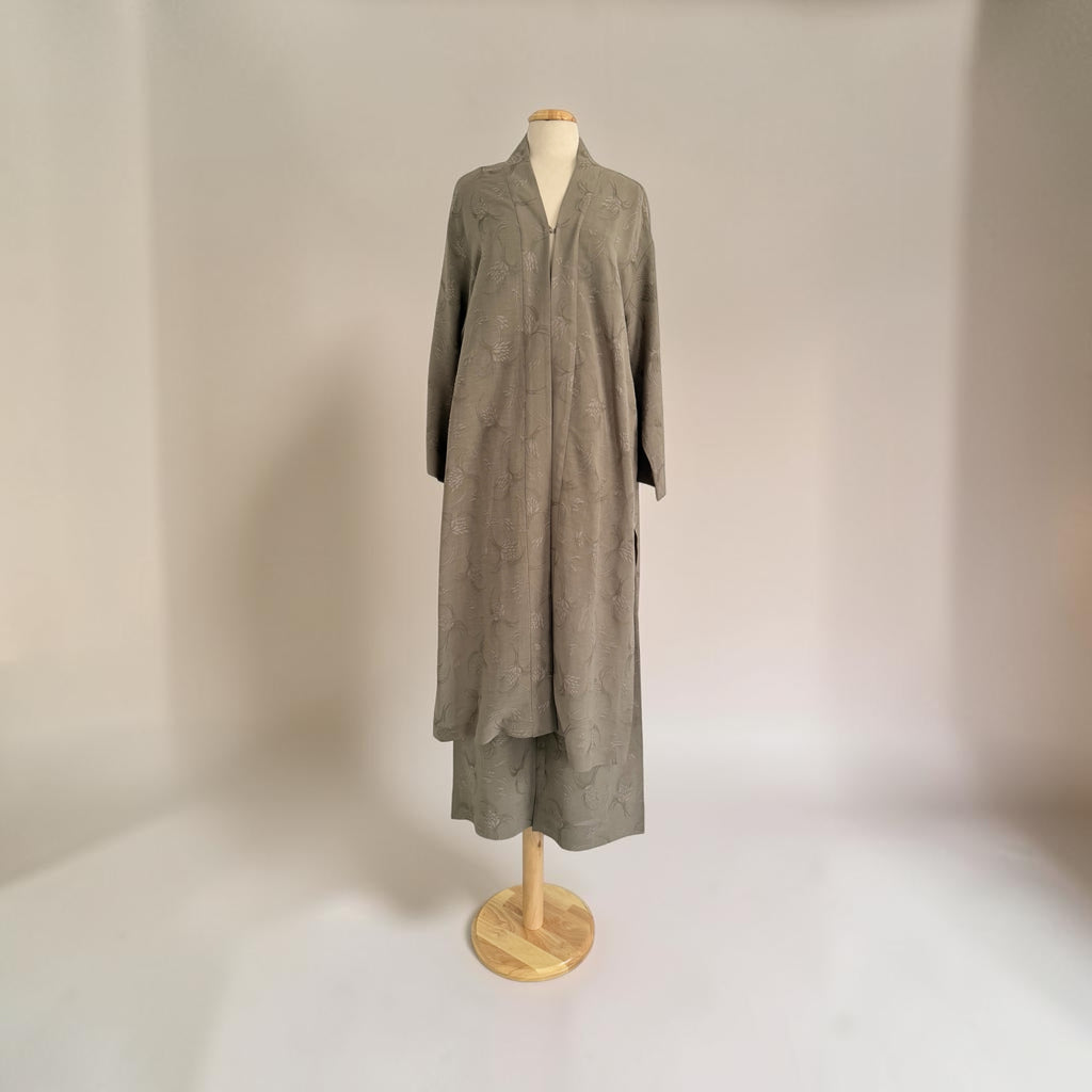The Moss Drape